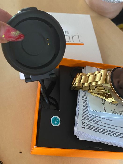 Vând Ceas dama smart