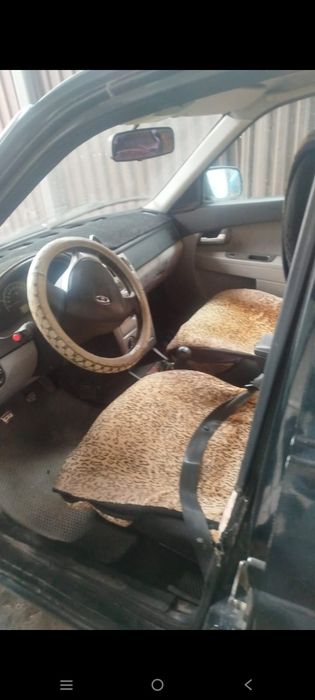 Продам приора срочно