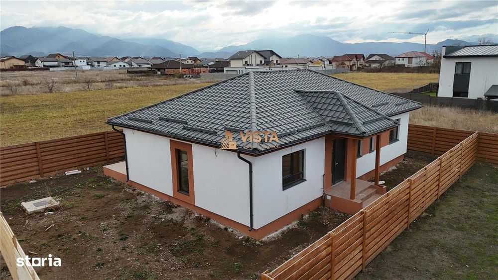 Casa individuala intabulata,  incalzire in pardoseala, Izvor, Brasov