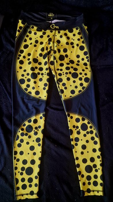 Клин за спорт code fit много еластичен