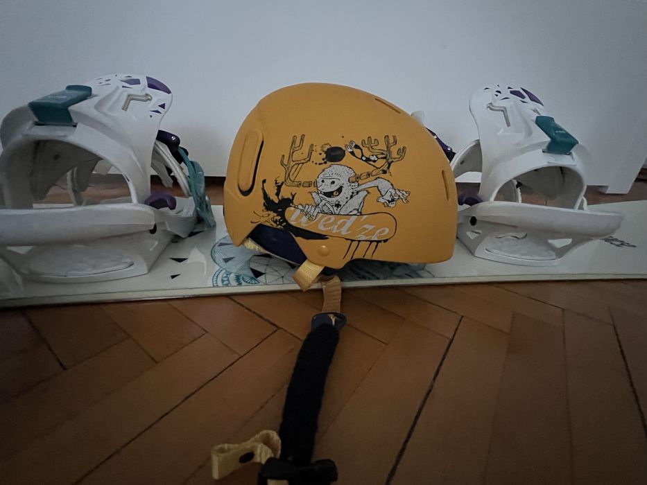 Vand placa snowboard + casca + boots