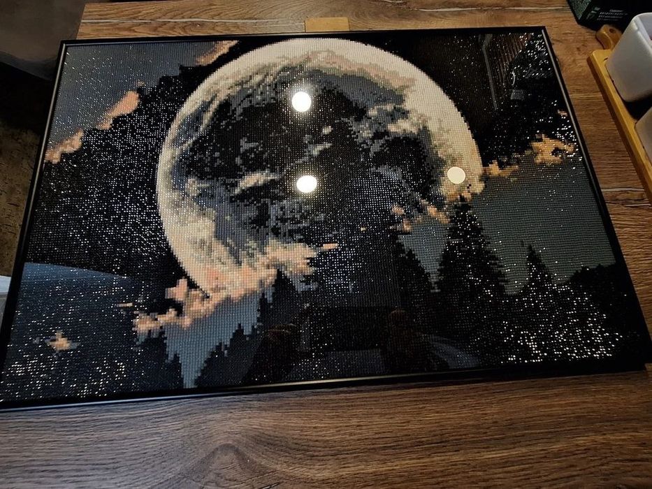 Картины Мозайка ,размеры разные. В подрамнике и без.