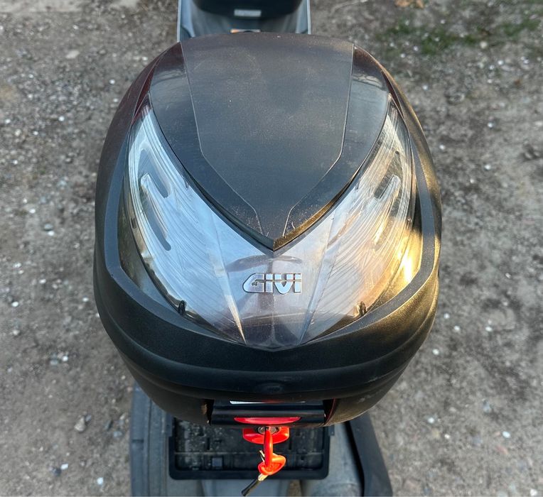 Givi кофр продается