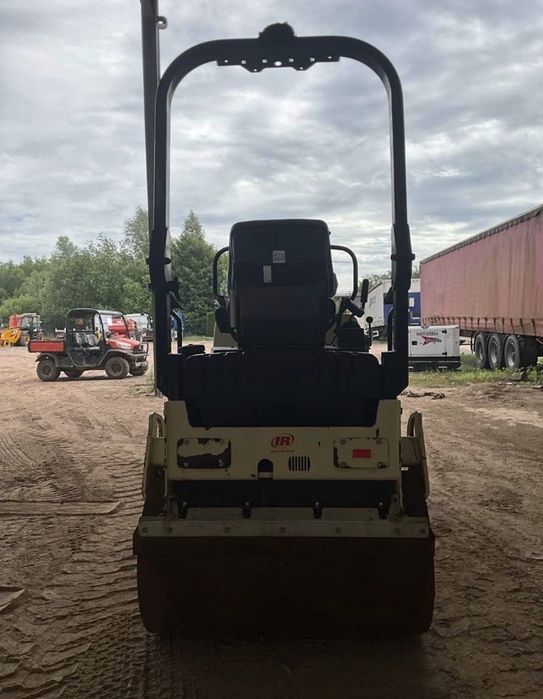 Cilindru Vibro Compactor  Ingersoll Rand DD-24