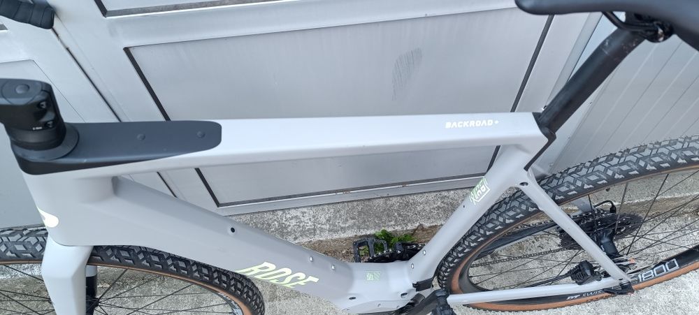 Карбонов електрически гравел Rose