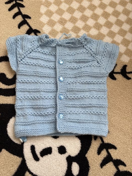 Плетени дрешки и терлици за бебе 0-6м.