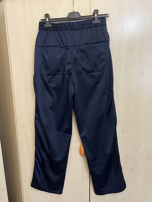 Pantaloni trening Bershka