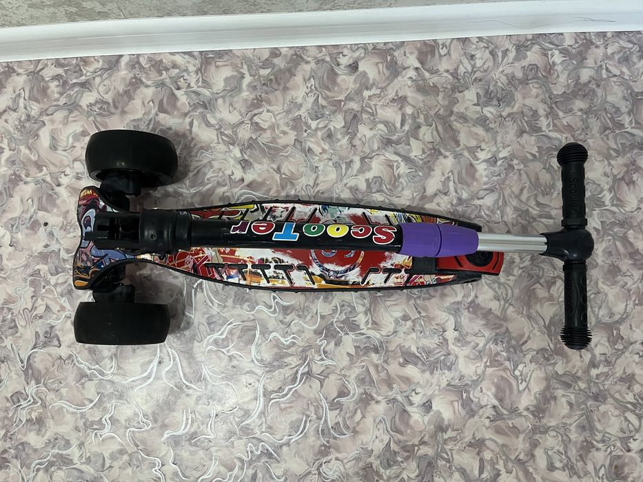 Продам самокат в отличном состоянии