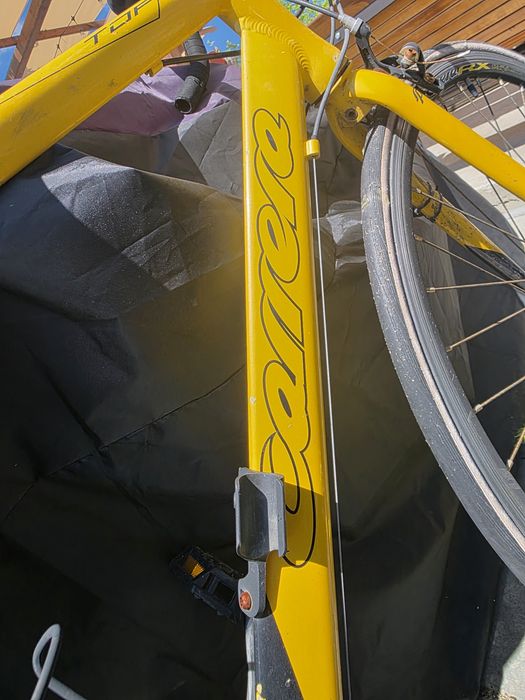 Semi-cursiera carrera pro