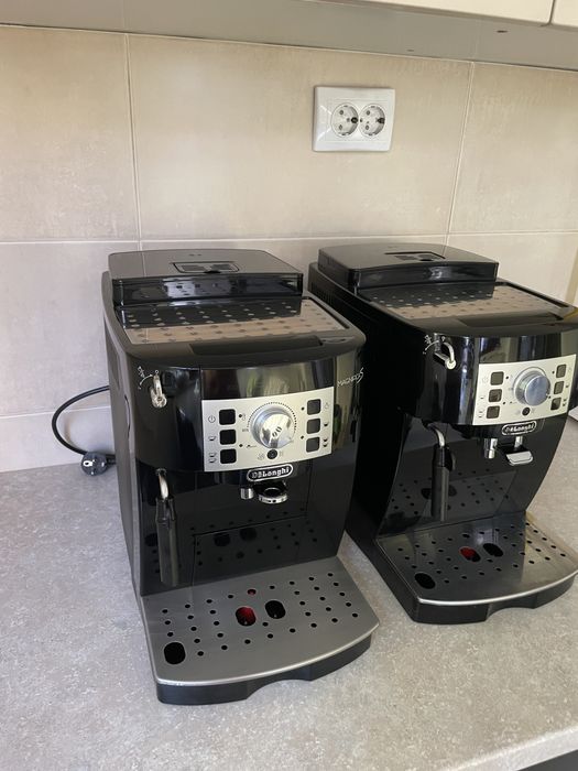 Espressor expressor aparat de cafea delonghi magnifica s garantie