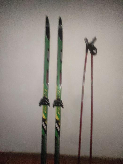 Продам лыжные комплекты