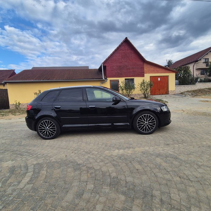 Audi A3 , benzina , euro 5 , clima functionala , jante 17" , Rate ,Garantie ,Germania ,2011