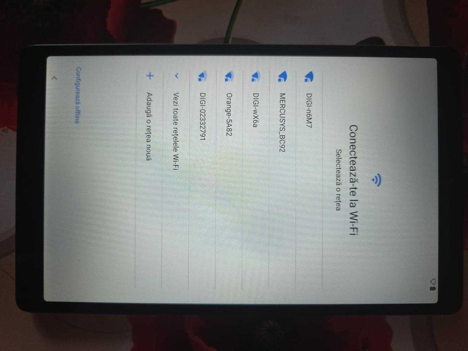 Tabletă Lenovo Tab M8 4th Gen 2024, 8 inch, Wi-Fi, stare bună