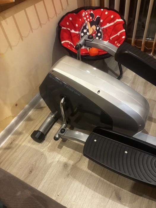 Крос тренажор  за домашна употреба