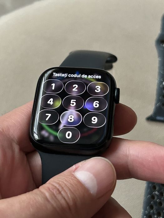 Apple Watch 8    45 mm