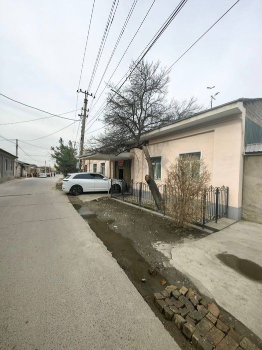 Продается дом 6 соток В Яшнабадском районе Адрес : сангород,