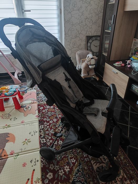 Лятна количка Kinderkraft Pilot