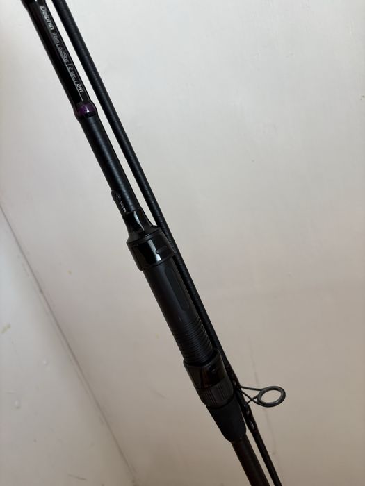 Шаранджийска въдица delphin corsa black 3.25lb дължина 3.60