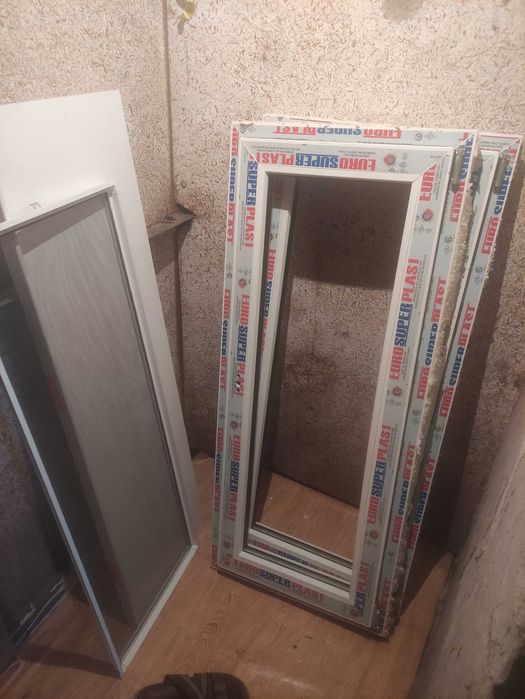 Продам пластиковых окон