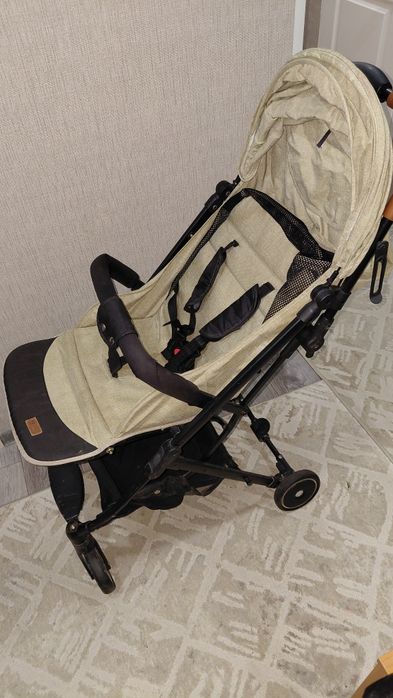 Детская коляска для ребёнка до 3 лет