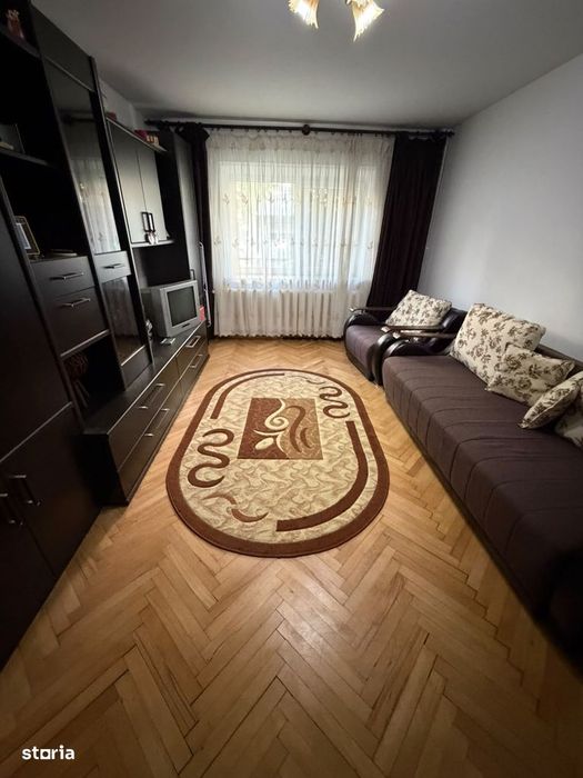 Apartament 2 camere Nicolina mobilat, 50 metri, parter Cod:163529