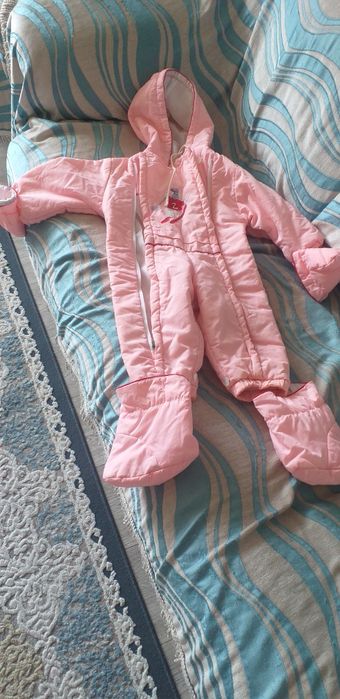 Продам детский комбинезон
