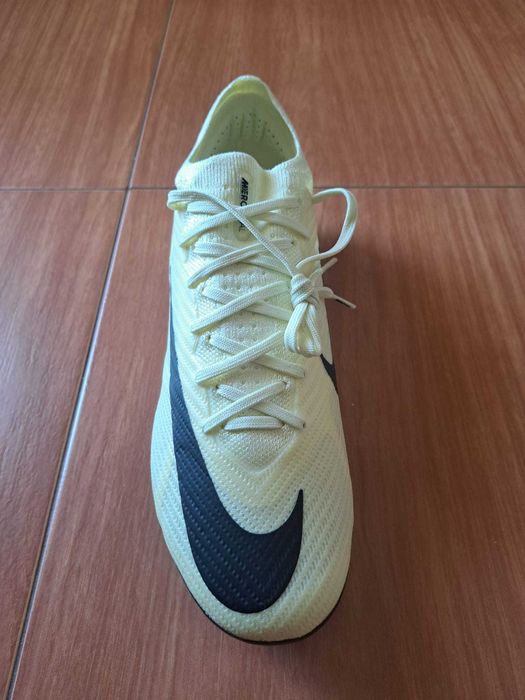 Nike Mercurial Vapor 42.5