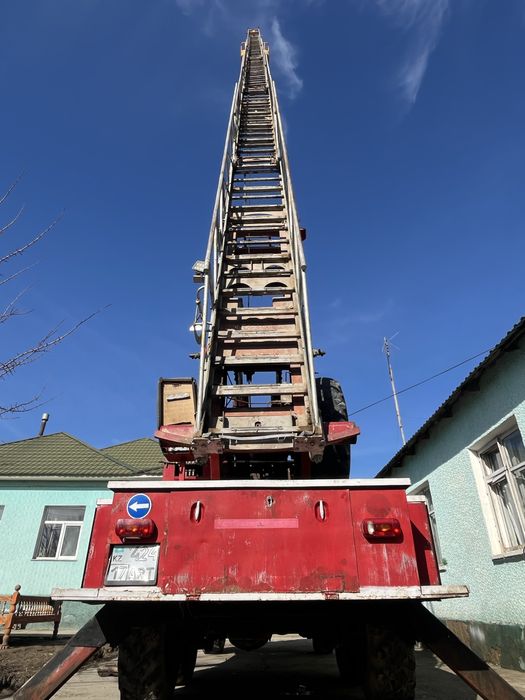 Автовышка 32 метр вездеход