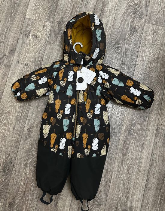 Продам детский комбинезон на 1 год