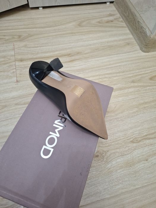 Продам кожаные туфельки