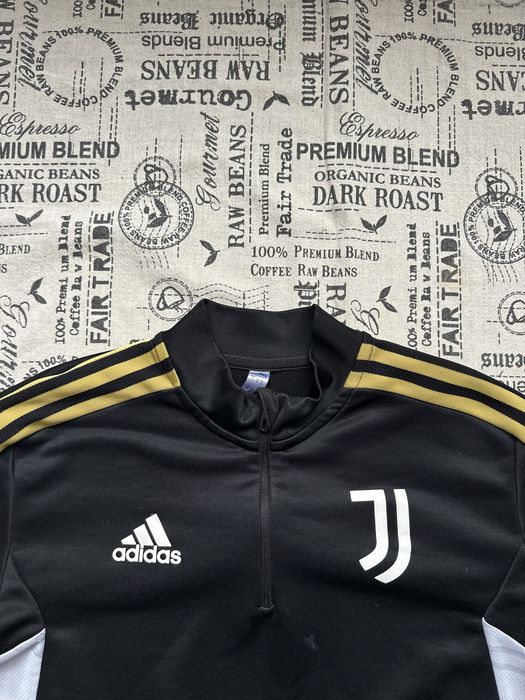 Adidas Juventus original горнище.S