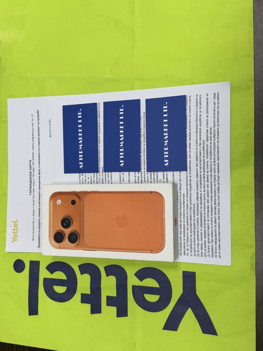 КАТО НОВ 256GB iPhone 17 Pro Yettel Гаранция 2028 Orange
