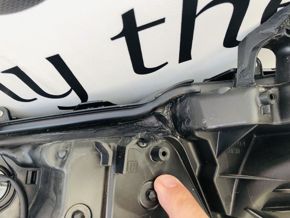 Far dreapta Full Led Toyota Camry după 2018 cod 81110-33G00