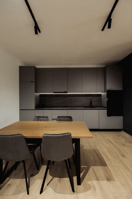 Case Duplex  Rate dezvoltator