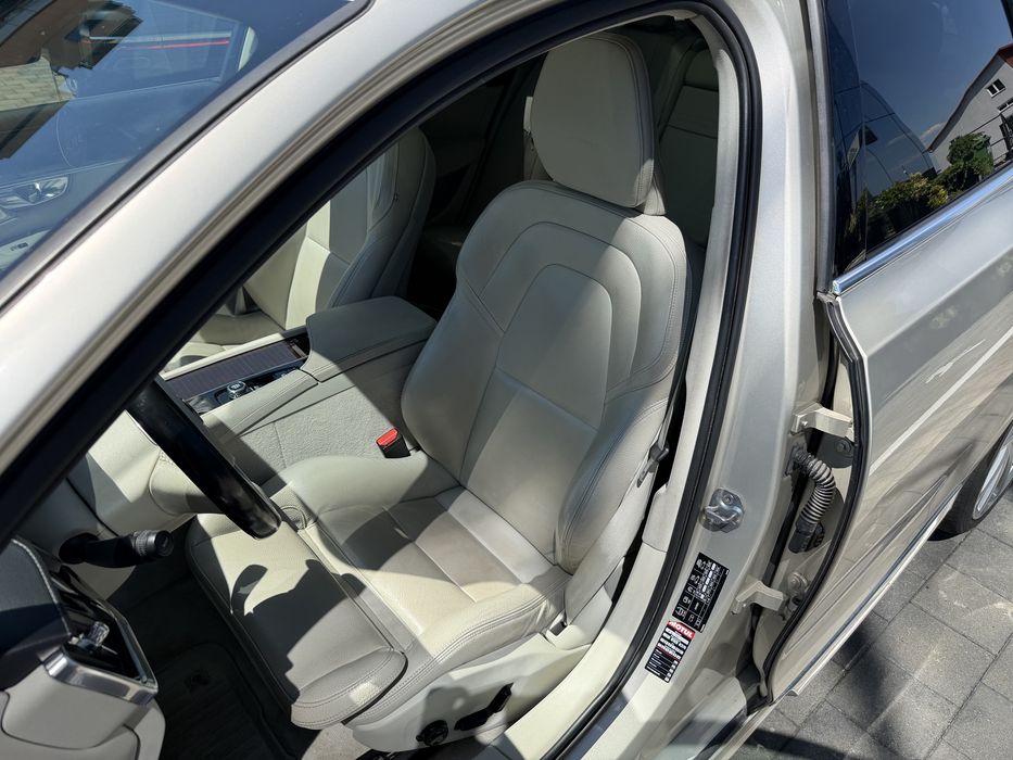 VOLVO V90 2019 — imagine 42