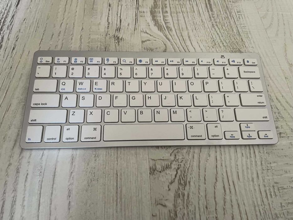 Tastatura Bluetooth QWERTY BK 3001