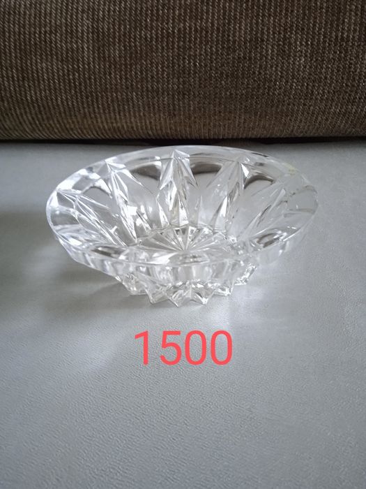 Хрустальная посуда и изделия .