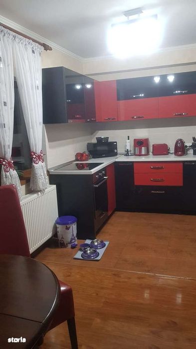 Vilă elegantă în Vlădești – locație liniștită, la 7 km de oraș
