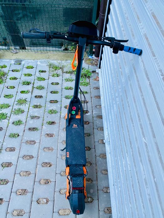 РАЗПРОДАЖБА !!! Електрическа тротинетка KuKirin G3