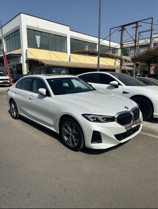 BMW i3 35L 2025 EV в наличаи от Terra Auto