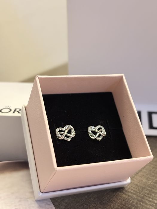 Pandora Обеци Безкрайна любов-сребро 925 (чисто нови)