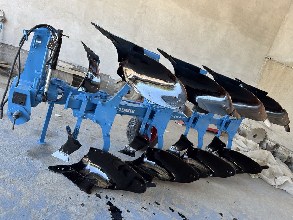 LEMKEN EurOpal 7 plugi sotiladi !!!