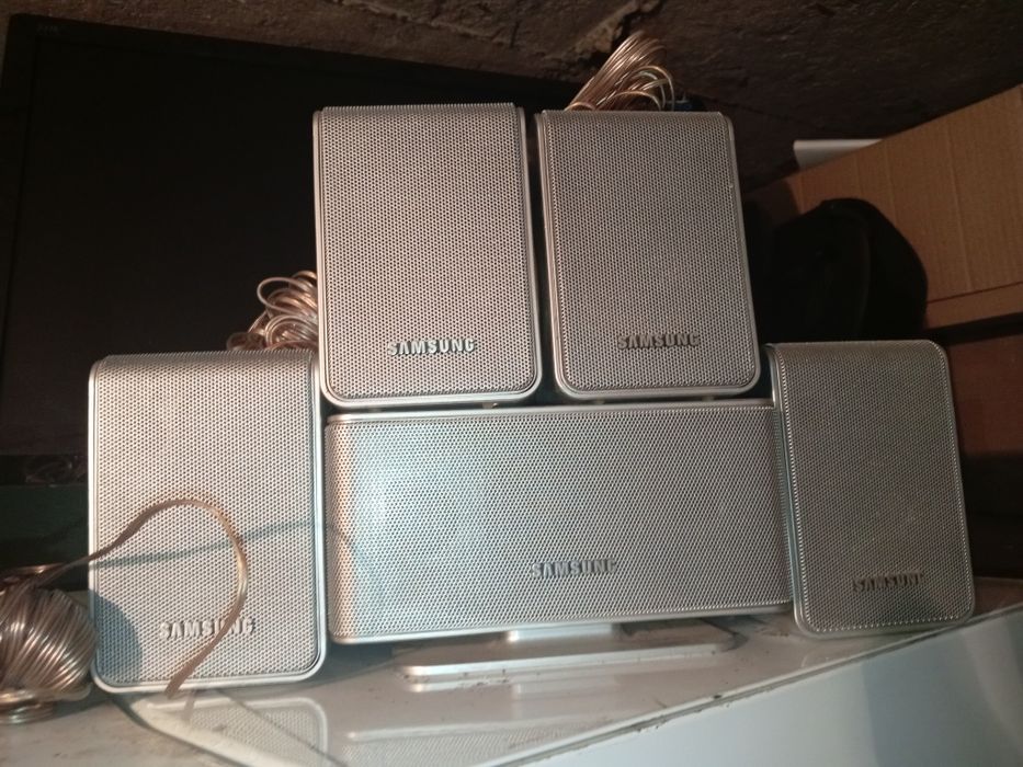 Колонки Самсунг домашно кино