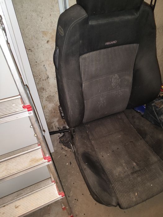 Предни седалки recaro цели за части