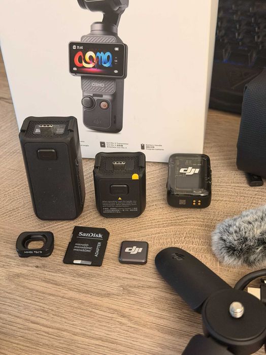 DJI Pocket 3 Creator Combo
