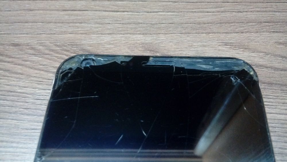 LG Q6 (M700) читайте внимательно