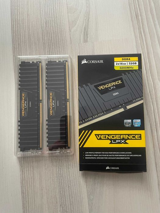 corsair vengeance lpx 3200 second hand si noi de vanzare
