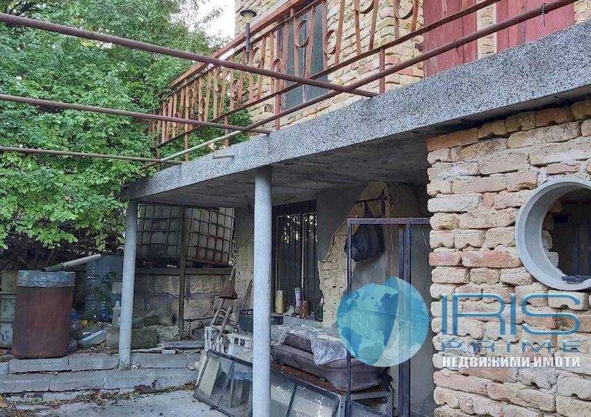 Продава се Къща в Шумен, м-т Под Манастира - 64 кв.м за 502 €/кв.м - Снимка #2