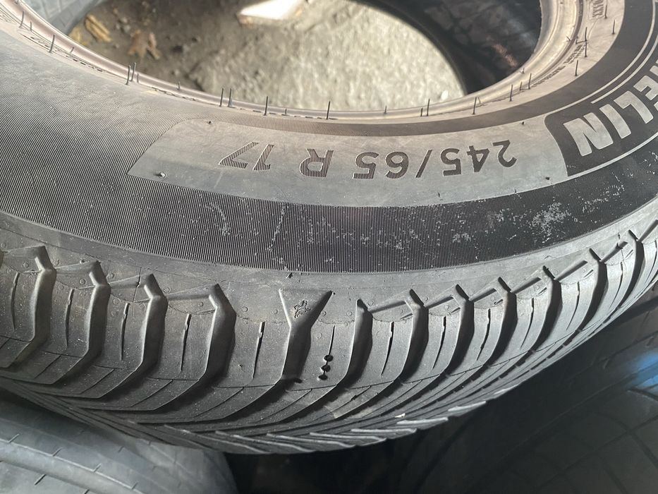 Шины 245/65/17 пара бу мишлен