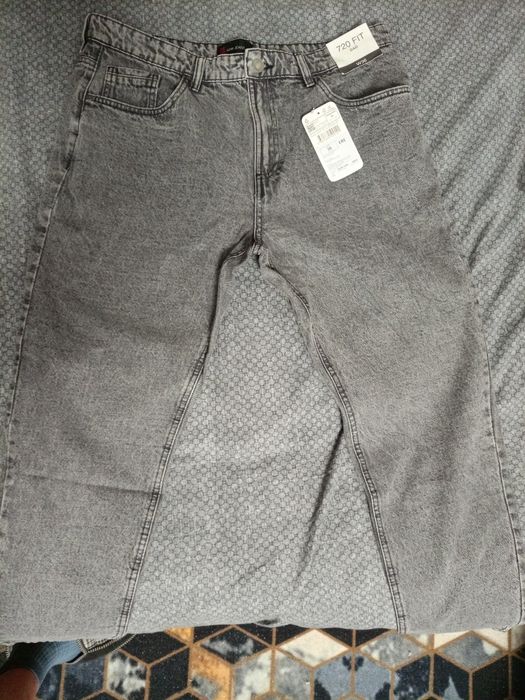 Джинсы"Waikiki"Оригинал!См.ниже другие вещи,куртки,обувь и прочее!